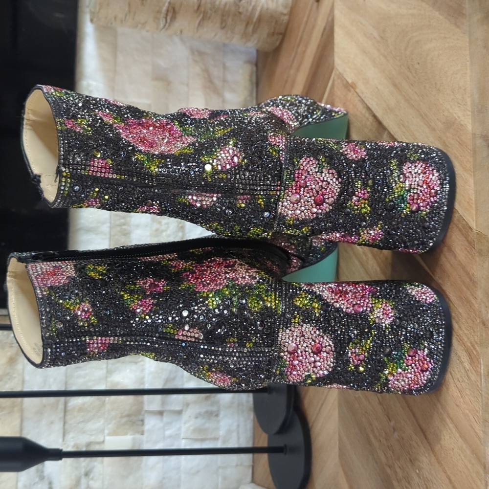 Betsey Johnson Della Boots - Picture 4 of 7